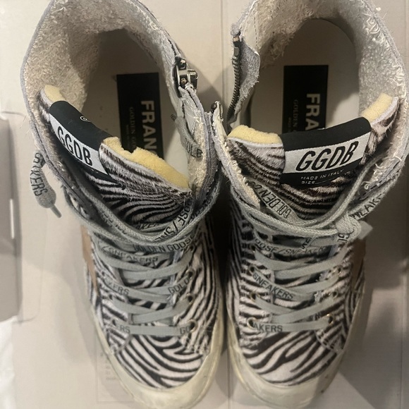 Golden Goose Zebra Print Sneakers with Gray Laces - Picture 6 of 12